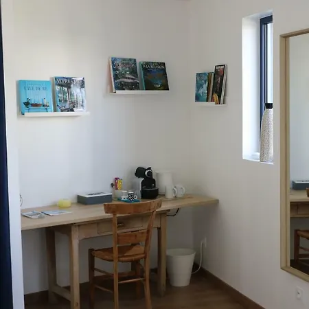 Le Cabanon Bed & Breakfast