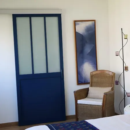Le Cabanon Bed & Breakfast 3*